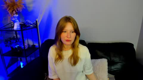 Snapshot of evastevs chatting on 12/25/24, 11:31 Eva online show from 12/25/24, 11:31