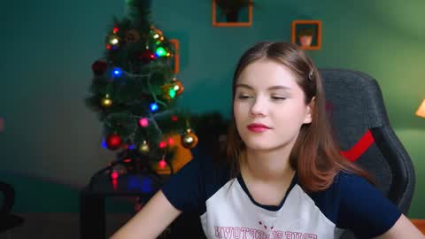 Snapshot of evathopson chatting on 12/04/24, 11:08 Eva next stream - - 1600 UTC2000 online show from 12/04/24, 11:08