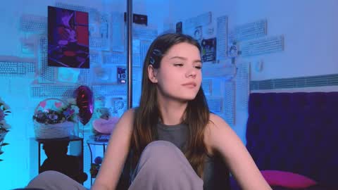 Snapshot of evathopson chatting on 02/28/25, 05:26 Eva next stream - - 1600 UTC2000 online show from 02/28/25, 05:26