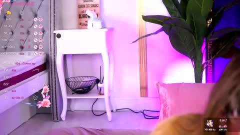 Carolina online show from 10/06/25, 08:01