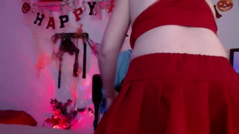 Eve Blue  friends. IG eve blue77 TW EveBlue 1 OF eveblue7 online show from 10/27/25, 12:26