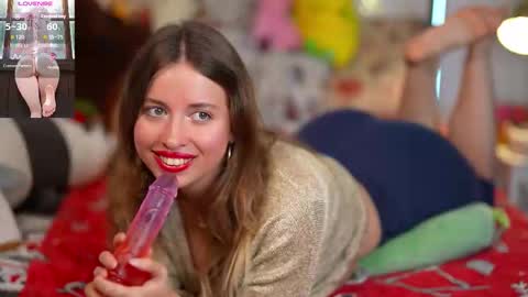 Evechuuu online show from 09/17/25, 03:57