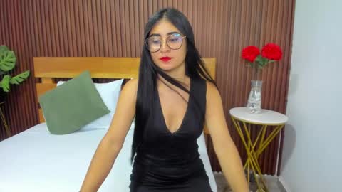 BELLA online show from 12/20/24, 12:27