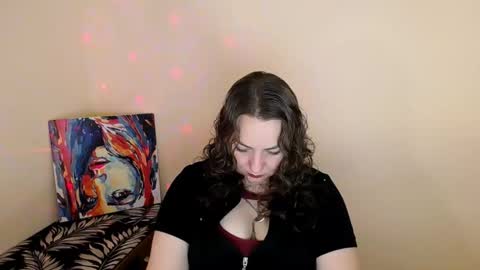 Lydia online show from 10/07/25, 09:34