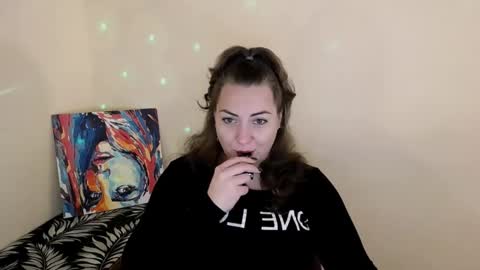 Lydia online show from 10/15/25, 07:52