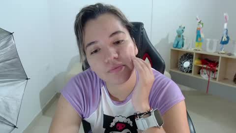 Evelyn online show from 12/14/24, 01:05