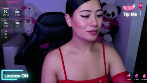 Evelyn online show from 11/08/25, 10:48