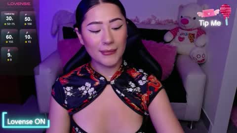 Evelyn online show from 11/15/25, 10:56