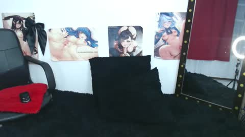 Julieta online show from 10/14/25, 03:40