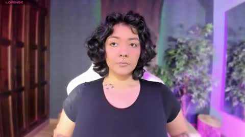  Evelyn  online show from 11/05/25, 10:59