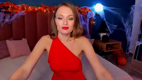 Evelyn online show from 10/25/25, 01:35