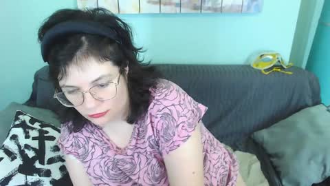 Snapshot of everly_rays chatting on 01/29/25, 07:53 Everly online show from 01/29/25, 07:53