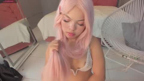 Sophia online show from 09/12/25, 08:31