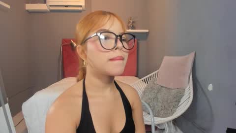 Sophia online show from 10/09/25, 08:07