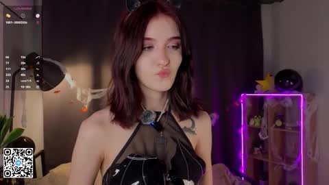 Snapshot of evetteagner chatting on 11/01/25, 06:21 Naomi online show from 11/01/25, 06:21