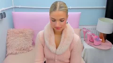 Eve online show from 10/15/25, 03:45