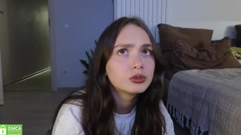 evi_woow online show from 10/06/25, 02:31