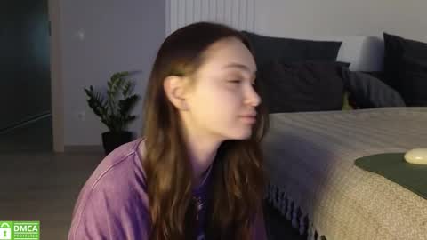 evi_woow online show from 11/07/25, 09:26