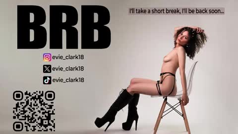 Snapshot of evie_clark_ chatting on 02/24/25, 06:26 My name is Evie nice to meet you really get to know me better private is open online show from 02/24/25, 06:26