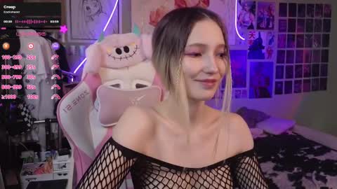 Evie online show from 03/03/25, 10:38