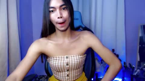 Snapshot of exotic_blacklixexx69 chatting on 12/14/24, 10:45 Lixe online show from 12/14/24, 10:45