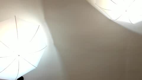 Alison online show from 10/13/25, 07:03