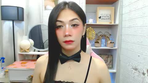 Snapshot of exotictssavie chatting on 11/04/25, 06:40 exotictssavie online show from 11/04/25, 06:40