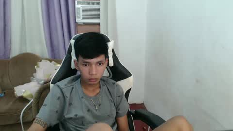 jiann online show from 12/18/24, 09:47