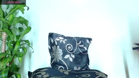 Snapshot of exotiic_sara chatting on 03/03/25, 03:09 SARA online show from 03/03/25, 03:09