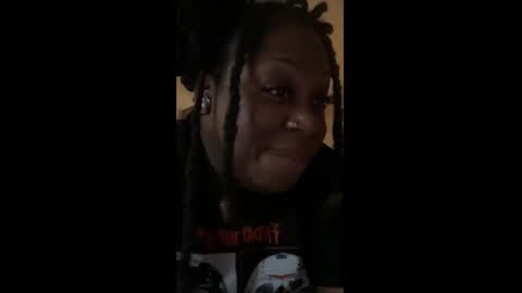 Snapshot of exotiiccmonroe1 chatting on 11/21/25, 03:22 exotiiccmonroe1 online show from 11/21/25, 03:22