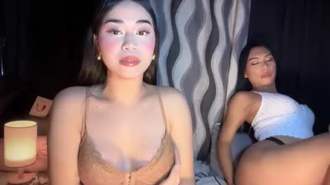 chloee online show from 10/12/25, 10:25