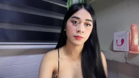 chloee online show from 10/30/25, 08:53