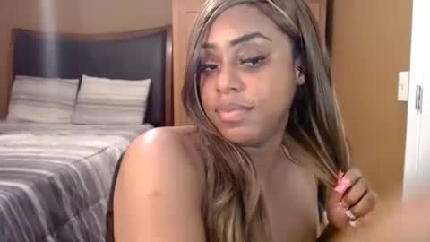 exstacybanks online show from 10/16/25, 03:18