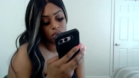 exstacybanks online show from 11/06/25, 04:19