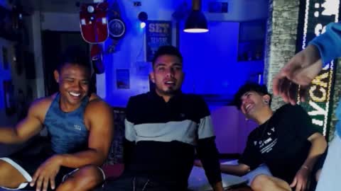 extrangers online show from 12/21/24, 12:06