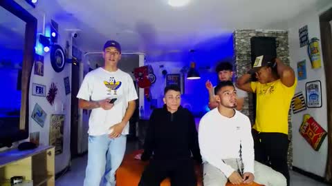 extrangers online show from 12/23/24, 12:08