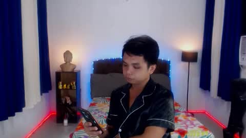 JOHNDAVE online show from 11/15/25, 02:20