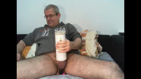 Snapshot of eyes12 chatting on 01/26/25, 03:06 GEORGE online show from 01/26/25, 03:06