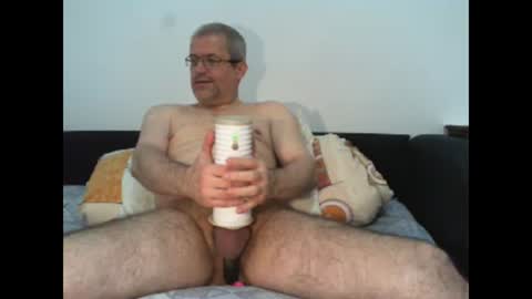 Snapshot of eyes12 chatting on 01/29/25, 12:56 GEORGE online show from 01/29/25, 12:56