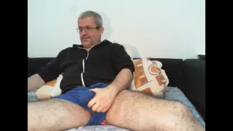 Snapshot of eyes12 chatting on 01/30/25, 12:48 GEORGE online show from 01/30/25, 12:48