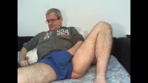 Snapshot of eyes12 chatting on 01/31/25, 03:20 GEORGE online show from 01/31/25, 03:20