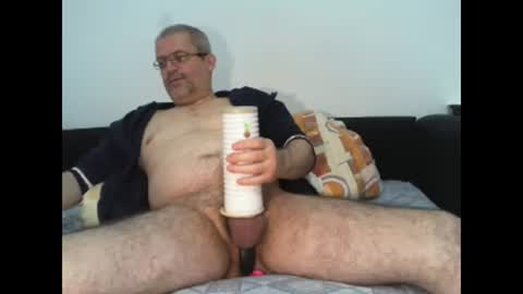 Snapshot of eyes12 chatting on 02/13/25, 12:54 GEORGE online show from 02/13/25, 12:54