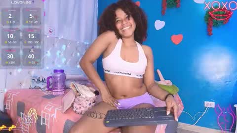 Snapshot of eylend_lisboa chatting on 09/18/25, 02:41 EylendLisboa online show from 09/18/25, 02:41