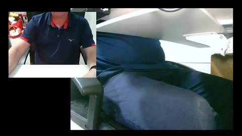 Snapshot of ezondi1 chatting on 12/30/24, 06:31 EZONDI online show from 12/30/24, 06:31