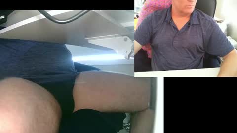 Snapshot of ezondi1 chatting on 03/05/25, 02:46 EZONDI online show from 03/05/25, 02:46