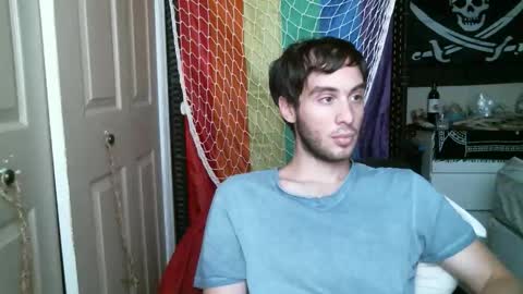 Ezra Naamah online show from 10/08/25, 03:53