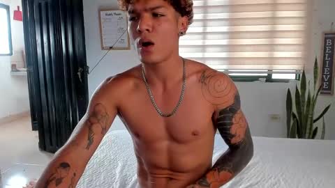 Snapshot of fabrizio_amery chatting on 12/23/24, 09:29 -  A N D E R online show from 12/23/24, 09:29