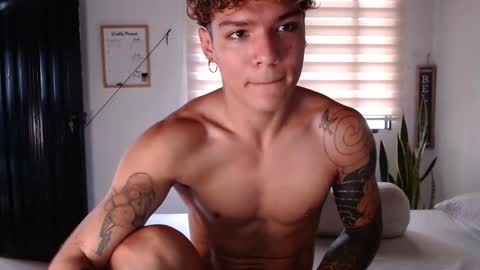 Snapshot of fabrizio_amery chatting on 12/30/24, 06:27 -  A N D E R online show from 12/30/24, 06:27