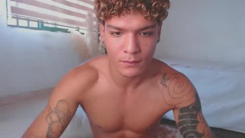 Snapshot of fabrizio_amery chatting on 01/10/25, 06:38 -  A N D E R online show from 01/10/25, 06:38