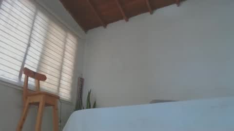 Snapshot of fabrizio_amery chatting on 03/03/25, 05:39 -  A N D E R online show from 03/03/25, 05:39